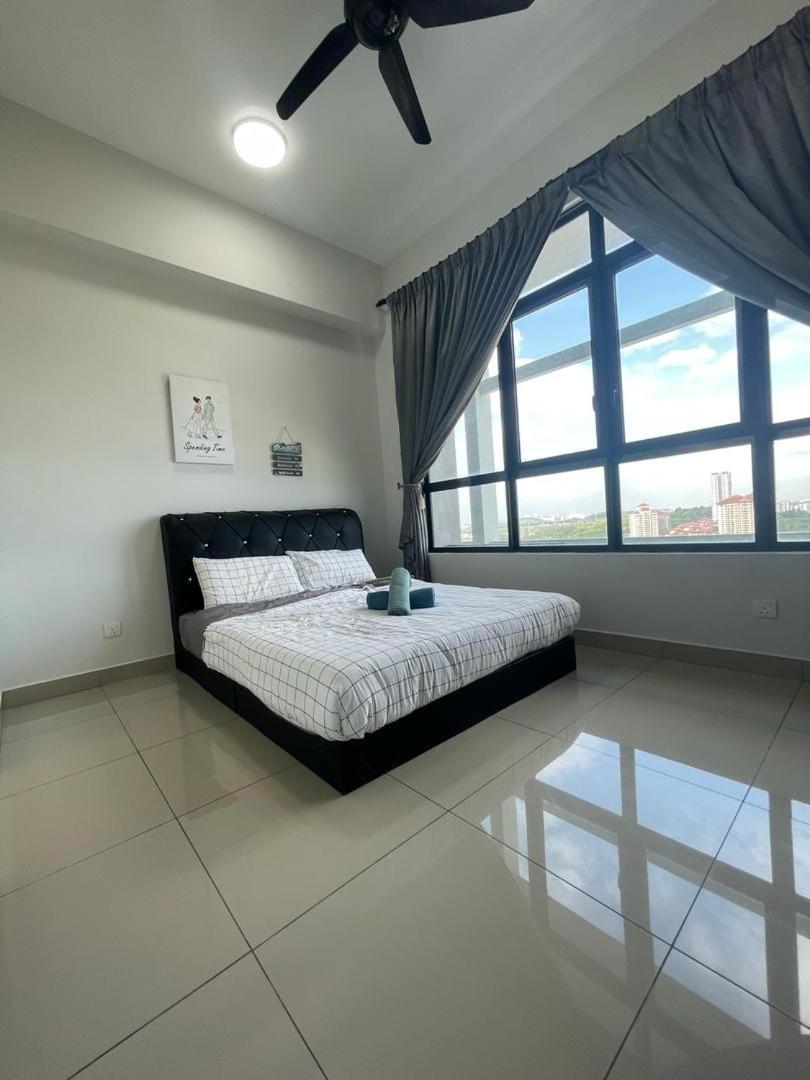 Pangsapuri Conezion, Goft View Mid Floor, Beside Ioi Mall, Opposite Hospital Serdang, Beside Uniteen And Upm, Putrajay *